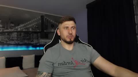 Snapshot of andysoul340 chatting on 02/19/25, 12:03 Magic Andy online show from 02/19/25, 12:03