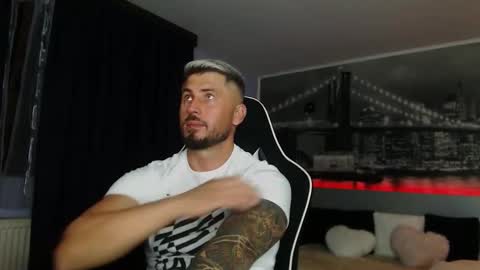 Snapshot of andysoul340 chatting on 10/02/25, 06:26 Magic Andy online show from 10/02/25, 06:26