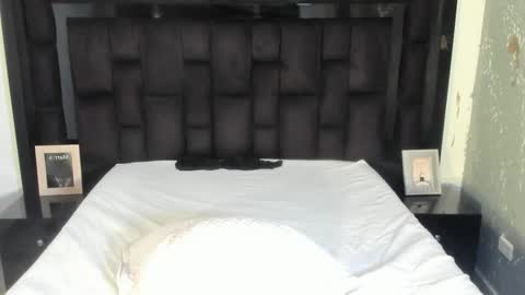 Snapshot of andywiills chatting on 01/21/25, 12:15 Andy online show from 01/21/25, 12:15