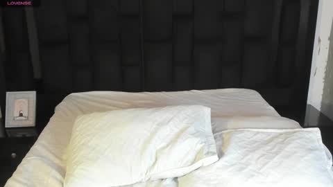 Snapshot of andywiills chatting on 02/18/25, 12:37 Andy online show from 02/18/25, 12:37