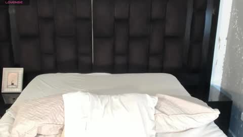 Snapshot of andywiills chatting on 03/06/25, 12:21 Andy online show from 03/06/25, 12:21