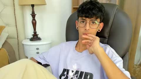 andyxibrat online show from 06/04/26, 06:58