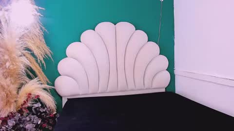 ANEE SAVAL online show from 02/07/25, 06:24