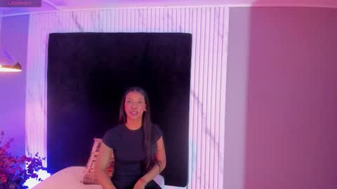 ANEE SAVAL online show from 10/18/25, 11:33