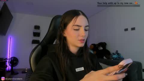      online show from 04/24/26, 03:31