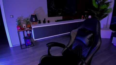 Anne online show from 04/20/26, 05:59