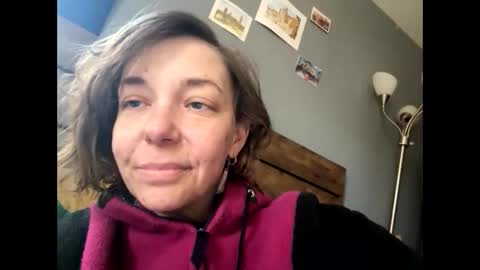 aneoakley online show from 10/31/25, 06:09