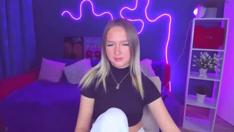 Anfisa online show from 02/11/25, 02:57