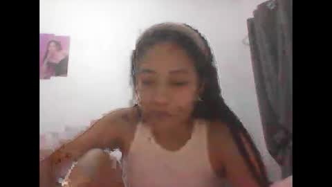 Snapshot of ange011 chatting on 04/21/26, 11:49 ange011 online show from 04/21/26, 11:49