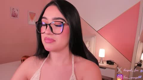 Angel  online show from 11/09/25, 11:25