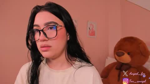 Angel  online show from 01/16/26, 02:37