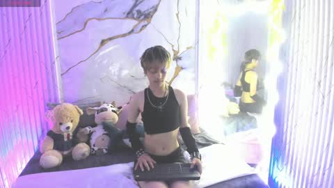 Snapshot of angeel_tay chatting on 06/07/26, 11:47 angeel_tay online show from 06/07/26, 11:47