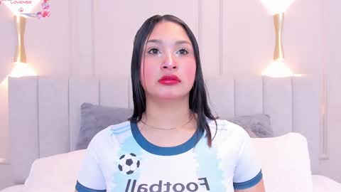 Snapshot of angel__ponce chatting on 10/01/25, 12:11 angel__ponce online show from 10/01/25, 12:11