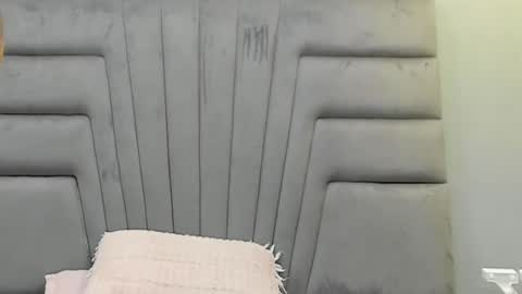 Angel online show from 11/05/25, 03:17