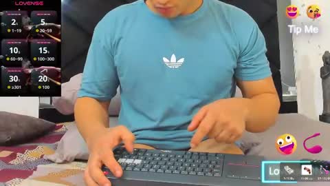 Angel online show from 06/18/26, 11:58