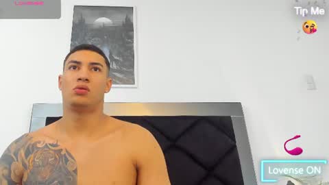 Angel online show from 07/12/26, 10:06
