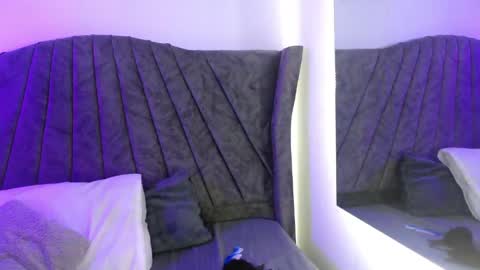 Angel  online show from 04/16/26, 12:39