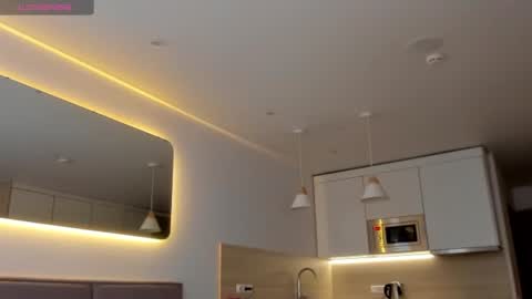 angel_andreww online show from 02/18/25, 01:55