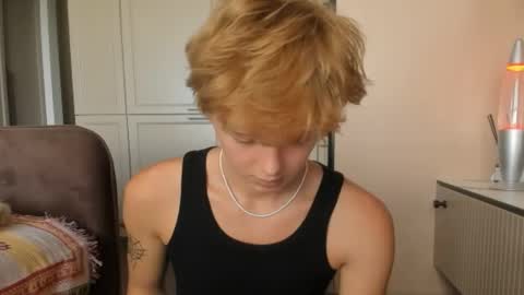 Snapshot of angel_andreww chatting on 06/03/26, 10:07 angel_andreww online show from 06/03/26, 10:07