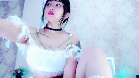 angel_asia_ online show from 01/20/25, 10:04