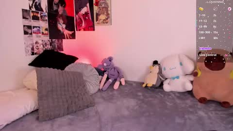 Snapshot of angel_bless19 chatting on 02/23/26, 08:17 Angel help me with 100 thumbs up online show from 02/23/26, 08:17