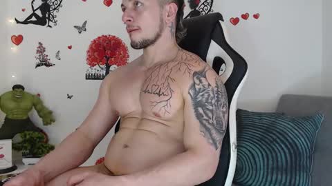 Angel Curl online show from 09/16/25, 07:15