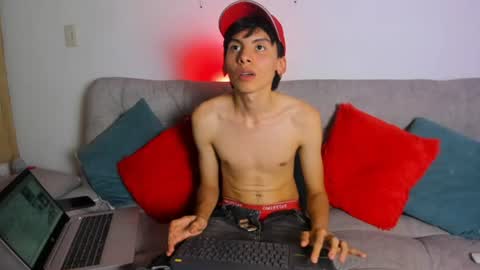 Snapshot of angel_dustt1 chatting on 06/17/26, 11:05 angel_dustt1 online show from 06/17/26, 11:05