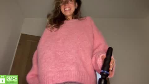 Greetings  Jess online show from 11/09/25, 01:09