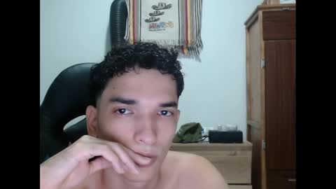 Snapshot of angel_hotc chatting on 01/06/25, 10:26 Angel online show from 01/06/25, 10:26