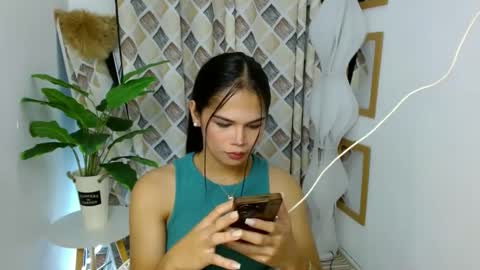 Snapshot of angel_indiguise chatting on 03/05/25, 03:40 angela online show from 03/05/25, 03:40