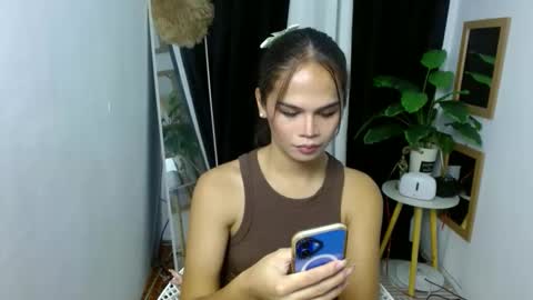 Snapshot of angel_indiguise chatting on 09/10/25, 05:51 angela online show from 09/10/25, 05:51