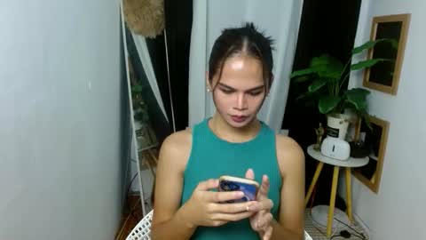 Snapshot of angel_indiguise chatting on 09/27/25, 02:38 angela online show from 09/27/25, 02:38