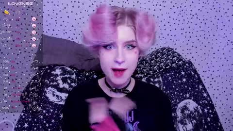 Angel Dust online show from 05/01/26, 04:17