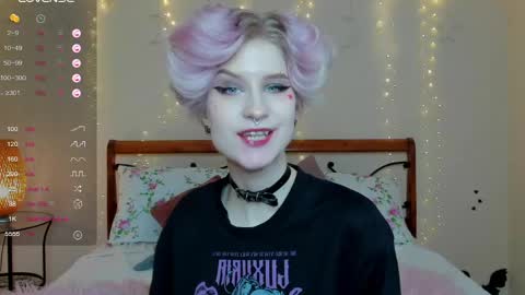 Snapshot of angel_julles chatting on 05/03/26, 03:56 Angel Dust online show from 05/03/26, 03:56