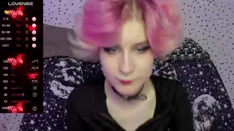 Snapshot of angel_julles chatting on 05/14/26, 06:58 Angel Dust online show from 05/14/26, 06:58