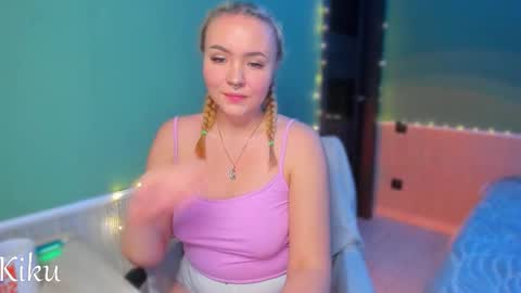 Kiku here 3 online show from 11/09/25, 11:47