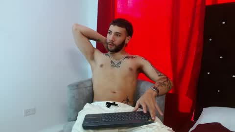 angel_kyrozz online show from 10/17/25, 07:27
