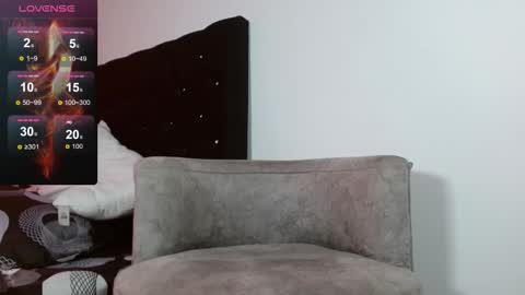 angel_kyrozz online show from 10/31/25, 08:54