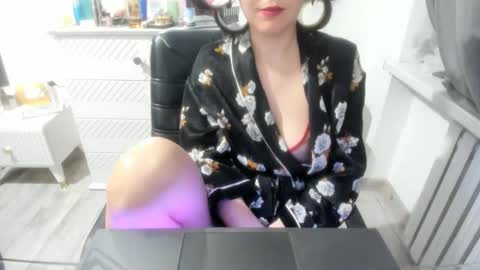 angel_lee__ online show from 01/09/25, 01:45