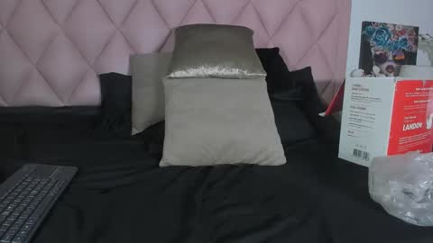 Angel  online show from 12/01/24, 04:29