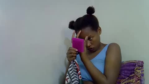 angel_mia5 online show from 11/11/25, 09:15