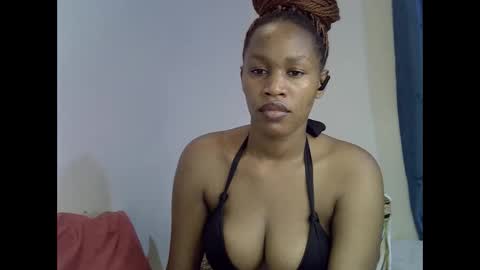 angel_mia5 online show from 04/11/26, 08:24