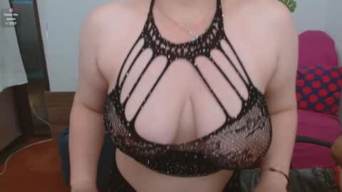 Nayely and Angel online show from 02/04/26, 07:20