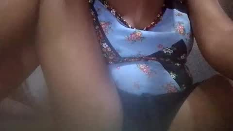 angel_pilipinaxxx10 online show from 02/04/26, 12:38