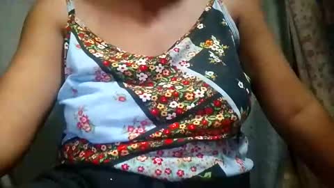 angel_pilipinaxxx10 online show from 02/05/26, 10:25
