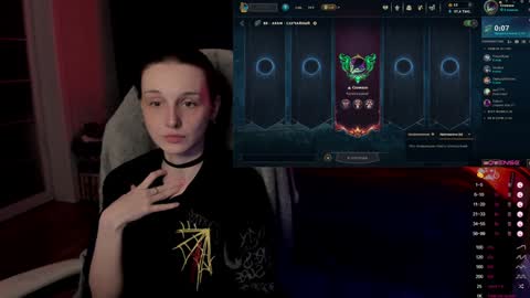 Mira online show from 01/10/25, 01:20