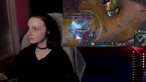 Mira online show from 01/11/25, 01:32