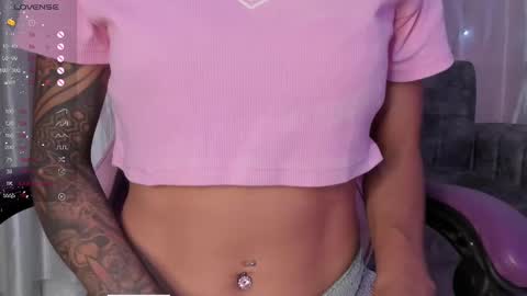 Snapshot of angel_smile18 chatting on 02/10/25, 06:35 angel online show from 02/10/25, 06:35