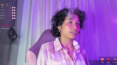 Snapshot of angel_smile18 chatting on 02/13/25, 10:00 angel online show from 02/13/25, 10:00