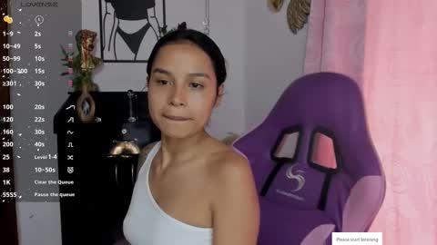 Snapshot of angel_smile18 chatting on 10/13/25, 05:57 angel online show from 10/13/25, 05:57